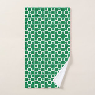 Patrón de encantamiento de Shamrock verde y blanco