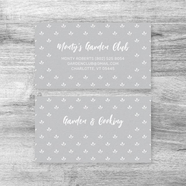Patrón de hojas modernas gris y blanco | Tarjeta d (Modern elegant gardener calling card with hand sketched custom name and botanical pattern design.)