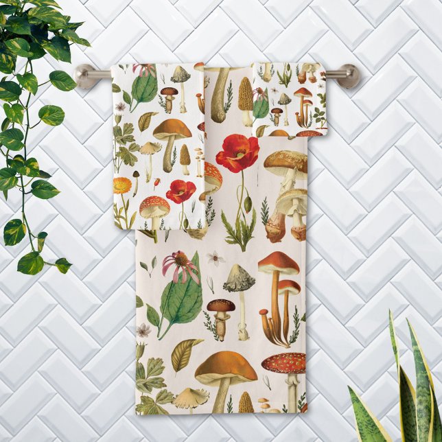Patrón de hongos y flores silvestres (In situ Bathroom wall)