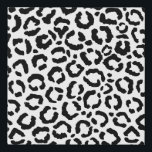 Patrón de impresión de animales del Leopardo Blanc<br><div class="desc">Este moderno y elegante diseño de la huella animal es perfecto para la moderna y elegante moda. Cuenta con una estampa de leopardo blanco y negro dibujada a mano. Es elegante, moda, simple y de moda. ***NOTA DE DISEÑO IMPORTANTE: Para cualquier solicitud de diseño personalizado, como solicitudes de productos coincidentes,...</div>