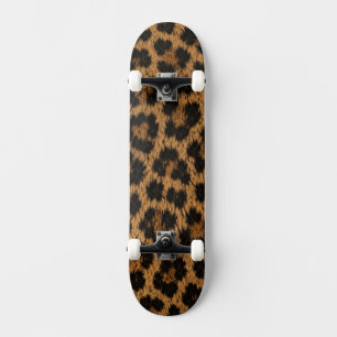 Patrón de leopardo de moda monopatín único y elega