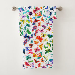 Patrón de niños con mariposas arco iris acuático
