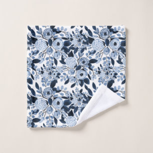 Patrón floral de acuarela azul Pastel de Marina