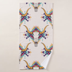 patrón inmaculado de tribal vintage con cráneo tor