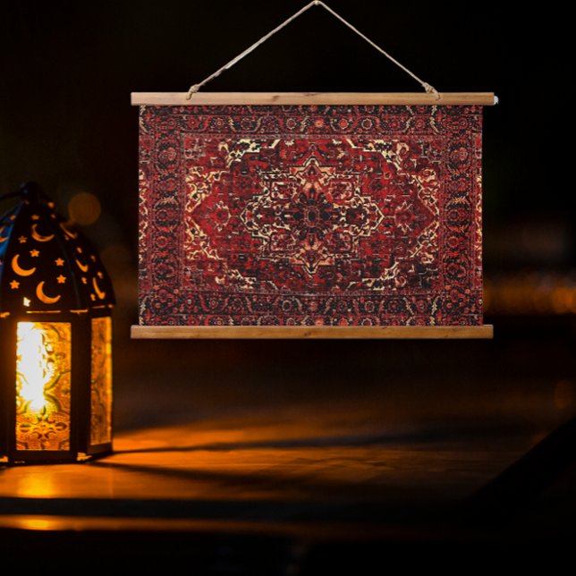 Patrón oriental de alfombras en tapiz rojo oscuro  (Subido por el creador)