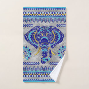 Patrón ornamental del elefante de ojos malvado