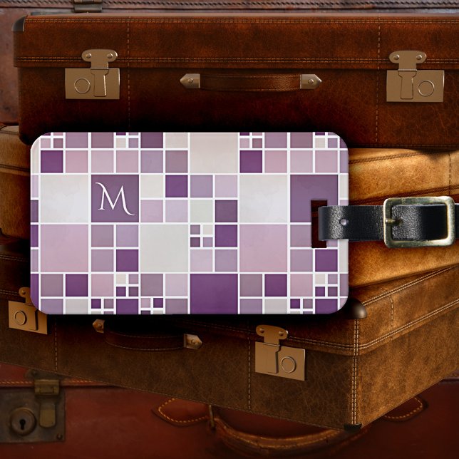 Patrón púrpura acuarela Monograma Etiqueta de equi (Luggage tag featuring a checkered design with a subtle watercolor effect in mauve, purple and lilac )