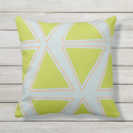 Patrón triangular en chartreuse y almohada azul