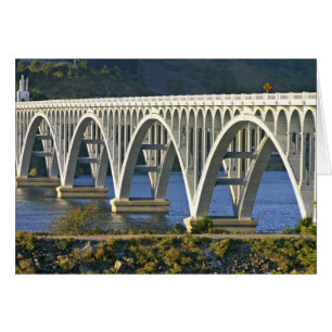 Patterson Memorial Bridge autopista 101 sobre