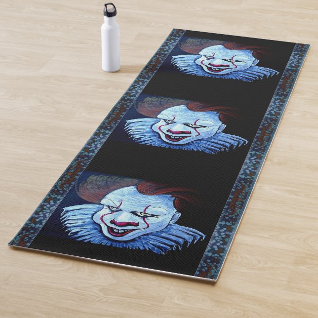 Payaso: Mat de yoga malvado (In situ)