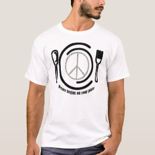 paz en la camiseta de la placa