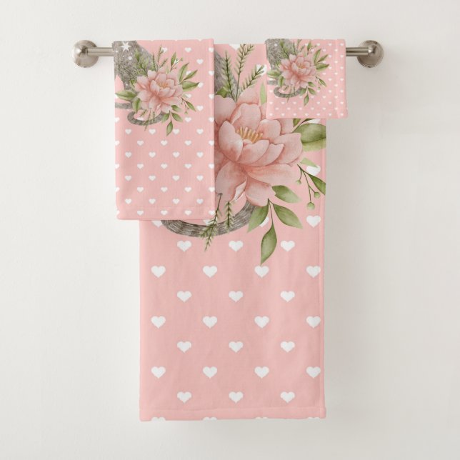 Peach Towel Watercolor Mano Pintado Gato Floral (In situ)