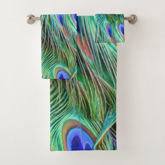 PEACOCK FANCIFUL FEATHERS (In situ)