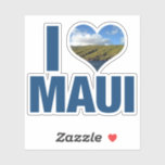 Pegatina Amo Maui Hawaii<br><div class="desc">Amo a Maui Hawaii pegatina con una linda foto en forma de corazón del océano azul hawaiano y las montañas verdes. Hermosas aguas costeras me hacen feliz en las vacaciones de verano. Diseño fotográfico de quebete con molinos de viento en una colina.</div>