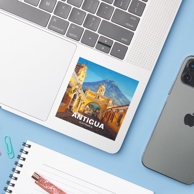 Pegatina Antigua Guatemala Viajes (Ordenado portátil con iPhone)