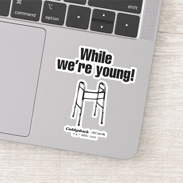 Pegatina Caddyshack | ¡Mientras somos jóvenes! (Detalle)