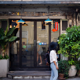 Pegatina Café Antiguo Aquí Señal Flecha Izquierda