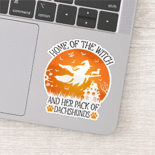 Pegatina Casa De La Bruja Y Su Paquete De Dachshunds Guay