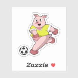 Pegatina Cerdo como jugador de fútbol con balón de fútbol