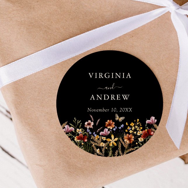 Pegatina Clásica Redonda de Boda de Flores Silvest (Black Boho Wildflower Wedding Classic Round Sticker by Painted Paperie
)