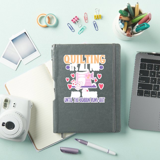Pegatina Costando Gracioso Quilter, Todo Es Diversión Y Jue (Funda para iPad)