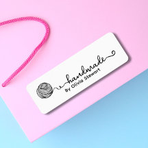 Pegatina crochet con hilo y nombre personalizado