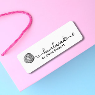 Pegatina crochet con hilo y nombre personalizado