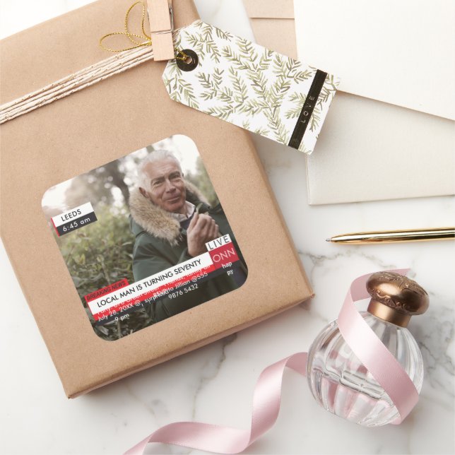 Pegatina Cuadrada 70.º cumpleaños 🎉 divertidos medios falsos de not (Regalar)