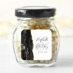 Pegatina Cuadrada Agate Geode Script Black Gold Boda<br><div class="desc">Este elegante y moderno pegatina boda presenta un diseño de agate de color negro con una decoración geodésica adornada con un falso purpurina de oro. Personalizar fácilmente el texto gris carbón en un fondo blanco, con los nombres de la novia y el novio en caligrafía de escritura a mano sobre...</div>