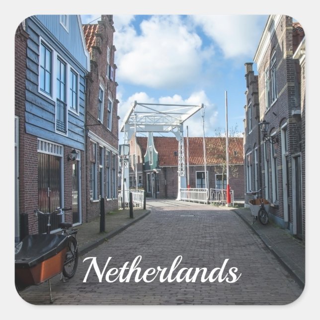 Pegatina Cuadrada Aldea holandesa con puente tradicional de madera (Anverso)