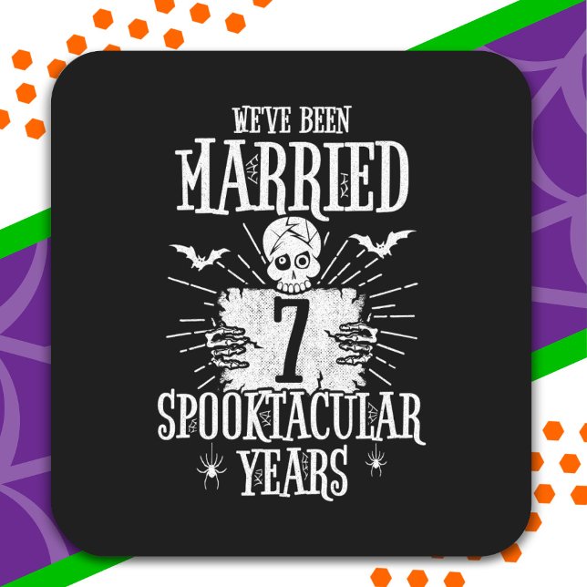 Pegatina Cuadrada Aniversario de bodas número 7 Spooktacular de Hall (Subido por el creador)