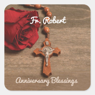Pegatina Cuadrada Aniversario de la Ordenación Sacerdote Rosa Roja y