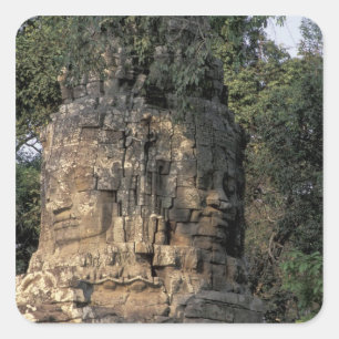 Pegatina Cuadrada Asia, Camboya, Siem Reap. Enormes esculturas de pi