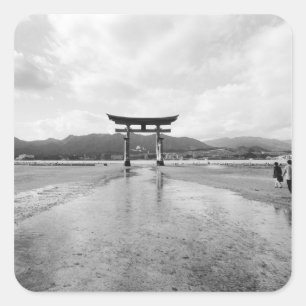 Pegatina Cuadrada Asia, Japón, Myajima. La puerta Torri