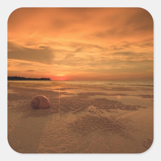 Pegatina Cuadrada Atardecer En Una Playa Tailandesa (Anverso)