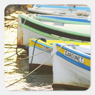 Pegatina Cuadrada Barcas de pesca típicas de Provenza pintadas en