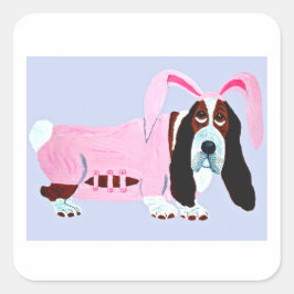 Pegatina Cuadrada Basset Hound con traje de conejo rosa