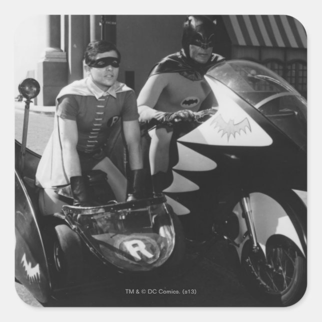 Pegatina Cuadrada Batman y Robin en Batcycle (Anverso)