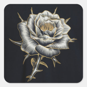 Pegatina Cuadrada Belleza etérea: Un Rosa de la oscuridad