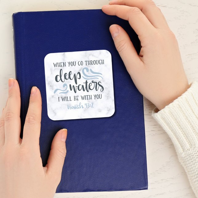 Pegatina Cuadrada Biblia cristiana ✝️ motivadora frente a aguas prof (Encouraging Christian ✝️ Bible Verse Deep Waters Square Sticker)