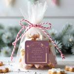 Pegatina Cuadrada Boda de las Estrellas de Luna de Oro de Plum Místi<br><div class="desc">Mystical Plum Gold Sun Moon Stars Astronomía Pegatinas Celestiales Cosmic Galaxy Space Wedding Favor presentan un sol dorado, luna y estrellas enmarcadas en un fondo de ciruela. Personalizado con un mensaje de "Gracias". Perfecto para bodas y favores de partido. Personalice editando el texto en los cuadros de texto proporcionados. Diseñado...</div>