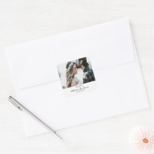 Pegatina Cuadrada Boda fotográfico de caligrafía elegante blanca gra
