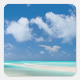 Pegatina Cuadrada Bonita playa de arena blanca y océano turquesa