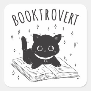 Pegatina Cuadrada Booktrovert cat con libro y estrellas
