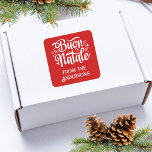 Pegatina Cuadrada Buon Natale Merry Christmas<br><div class="desc">El fiesta de Navidades italianos se encarga de su reunión. Personalización: agregue el nombre de la familia al final o cambie el mensaje.</div>