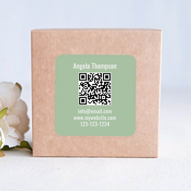 Pegatina Cuadrada Business QR Code Custom Basic Green (Basic green business QR code product label. )