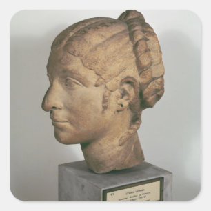 Pegatina Cuadrada Cabeza de la piedra caliza de una mujer