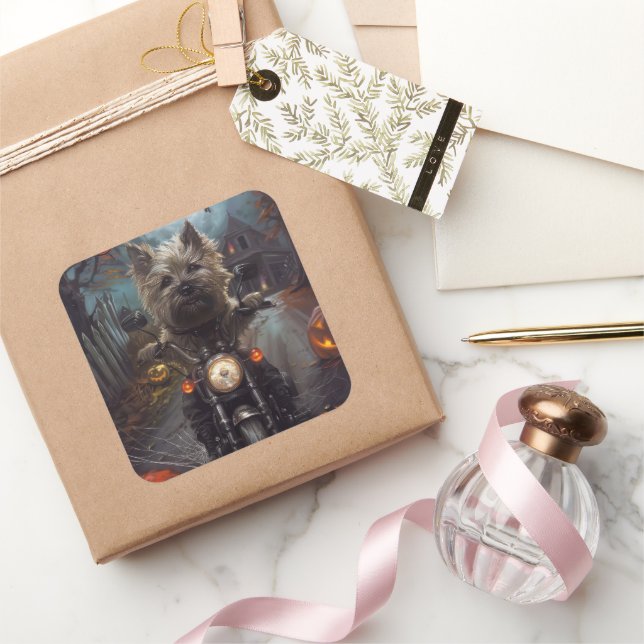 Pegatina Cuadrada Cairn Terrier Motocicleta Halloween Da miedo (Regalar)