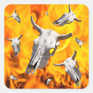 Pegatina Cuadrada Calavera de vaca e incendio