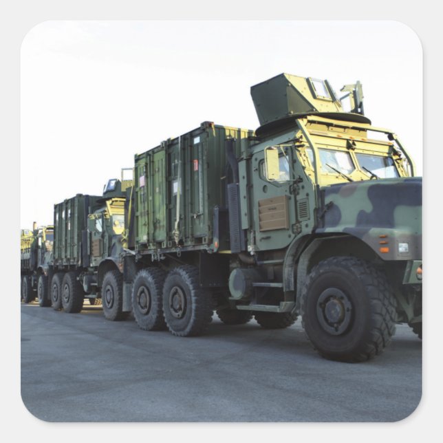 Pegatina Cuadrada Camiones armados sentados en el muelle de Morehead (Anverso)